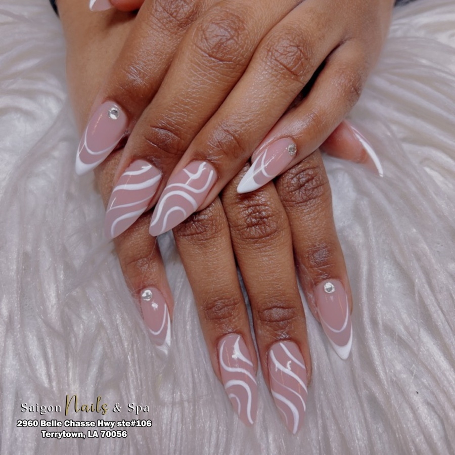 Saigon Nails & Spa Terrytown, LA 70056